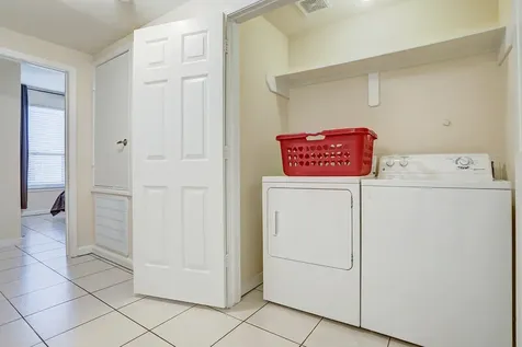 2078 Laverne Street 5 Houston TX 77080