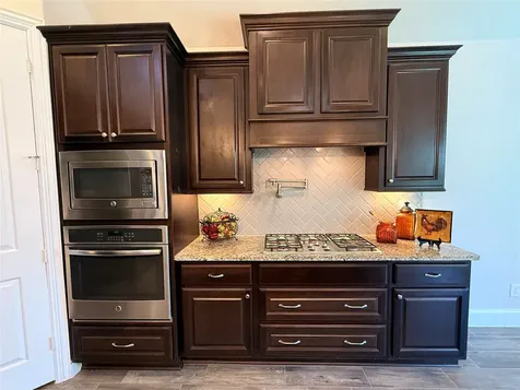 1127 Goose Landing Lane Richmond TX 77406