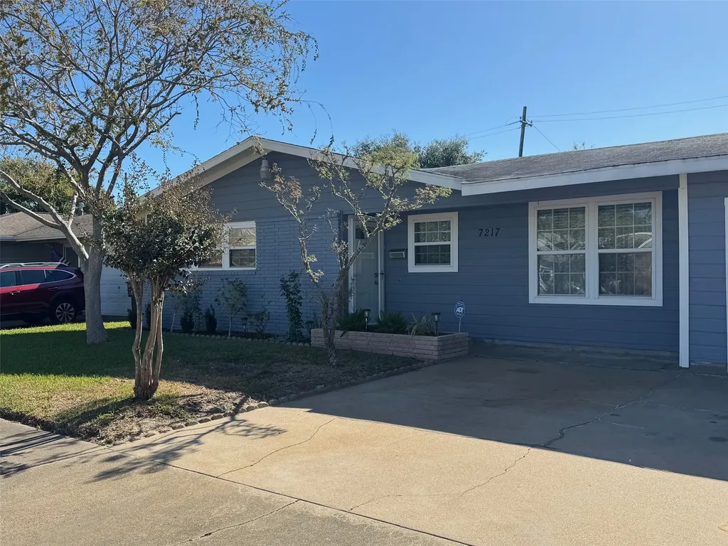 7217 Poplar Drive Galveston TX 77551