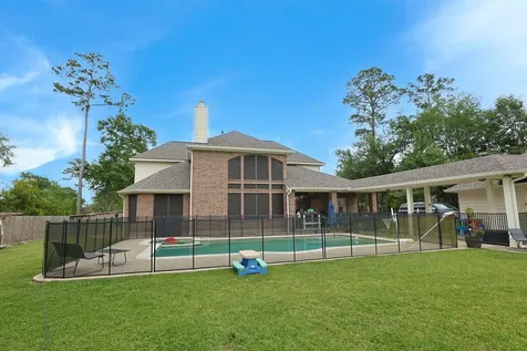 40519 Manor Drive Magnolia TX 77354