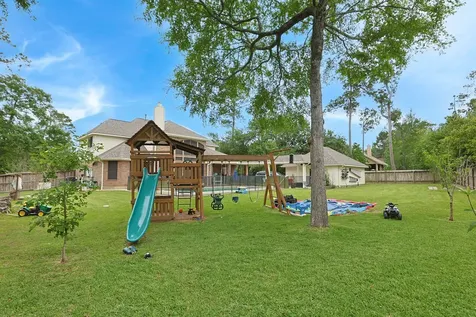 40519 Manor Drive Magnolia TX 77354