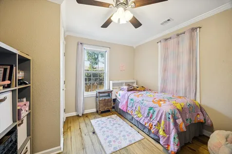 1218 & 1216 Paul Quinn Street Houston TX 77091