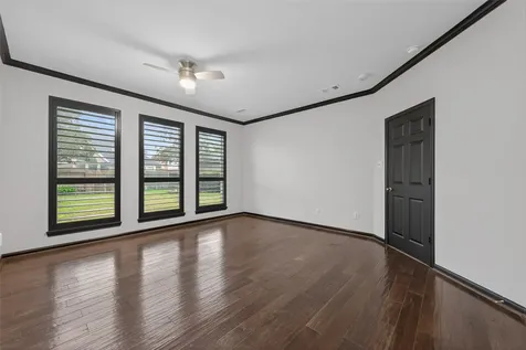15914 Maple Shores Houston TX 77044