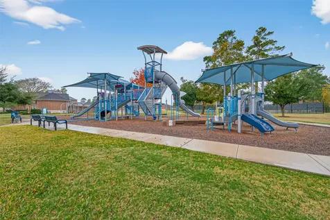 15914 Maple Shores Houston TX 77044