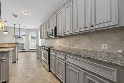 15914 Maple Shores Houston TX 77044