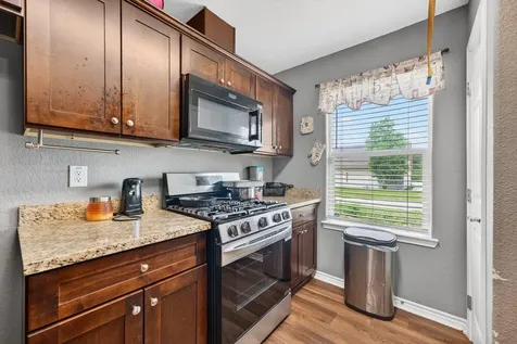 5214 S Acres Drive Houston TX 77048