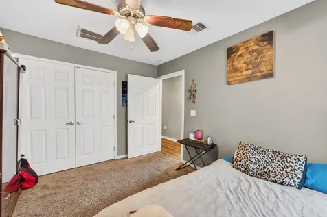 5214 S Acres Drive Houston TX 77048