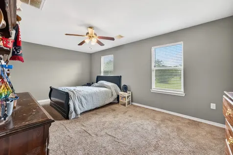5214 S Acres Drive Houston TX 77048