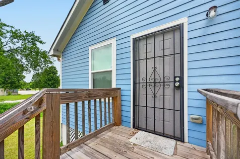 5214 S Acres Drive Houston TX 77048