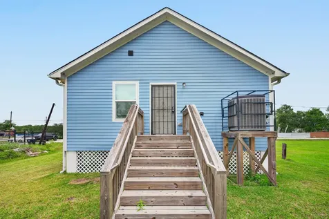 5214 S Acres Drive Houston TX 77048
