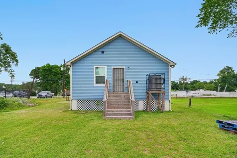 5214 S Acres Drive Houston TX 77048