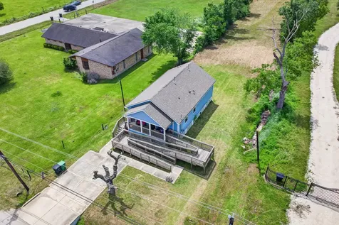 5214 S Acres Drive Houston TX 77048