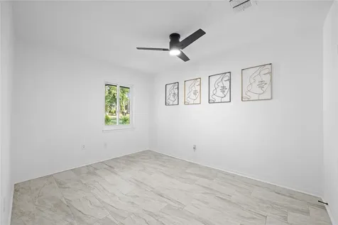 21063 Flaming Arrow Trail Crosby TX 77532