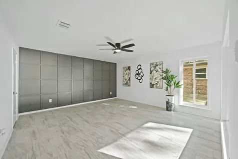 21063 Flaming Arrow Trail Crosby TX 77532