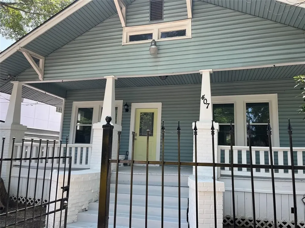 407 Sidney Street Houston TX 77003