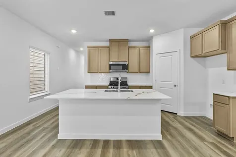 2638 Afton Heights Way Houston TX 77051