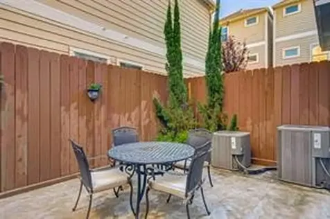 5407 Jackson Street Houston TX 77004
