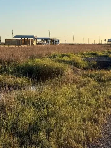 1114 Egret Point Crystal Beach TX 77650