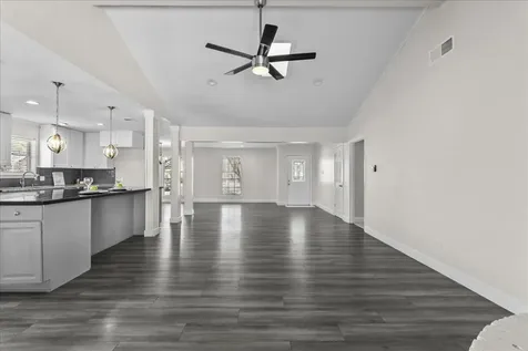 15514 Diana Lane Houston TX 77062