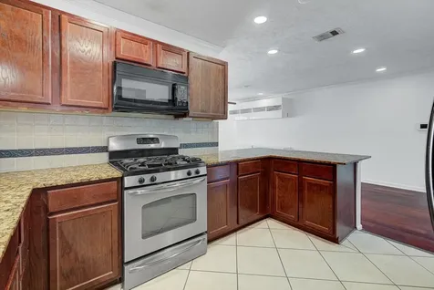 116 Tarpon Avenue Galveston TX 77550