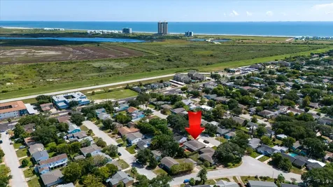 116 Tarpon Avenue Galveston TX 77550