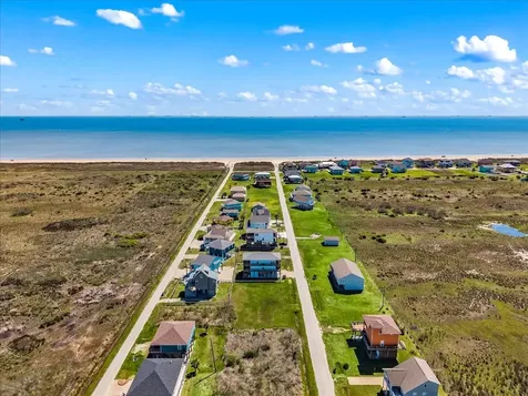 Tbd Melody Crystal Beach TX 77650