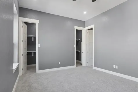 4704 Ward Street Houston TX 77021