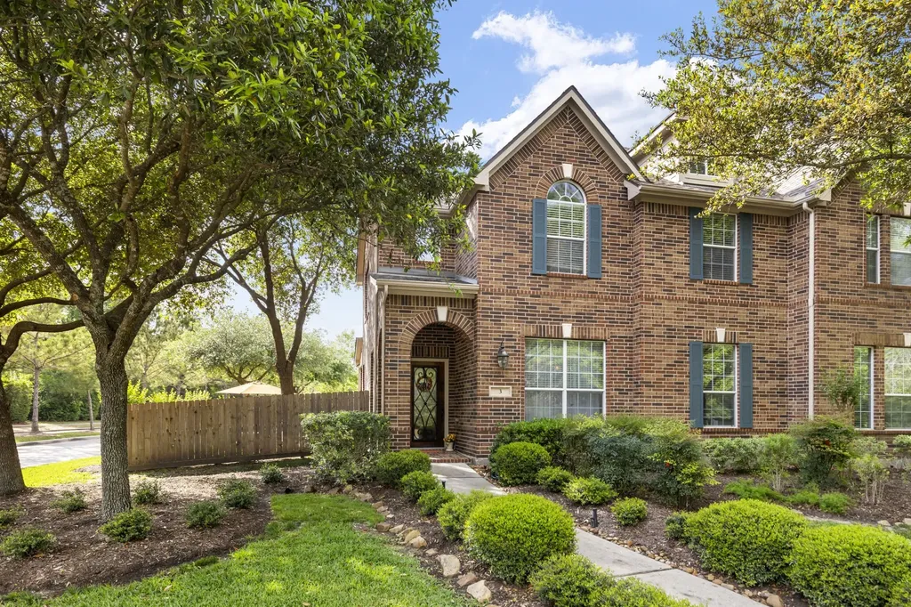 3 Avenswood Place The Woodlands TX 77382