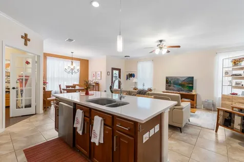 3 Avenswood Place The Woodlands TX 77382