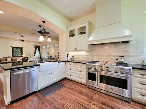 1406 Key Street Brenham TX 77833