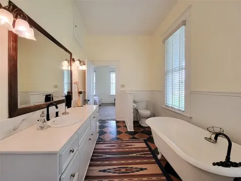 1406 Key Street Brenham TX 77833