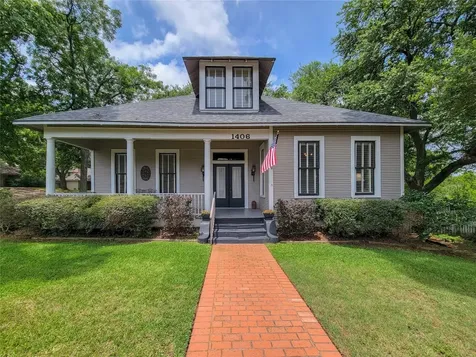 1406 Key Street Brenham TX 77833