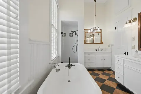 1406 Key Street Brenham TX 77833