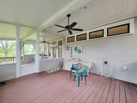 1406 Key Street Brenham TX 77833