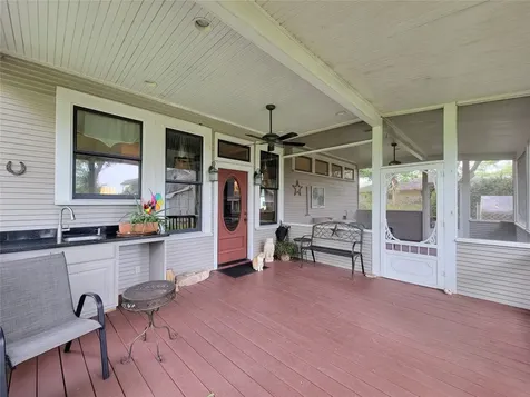 1406 Key Street Brenham TX 77833