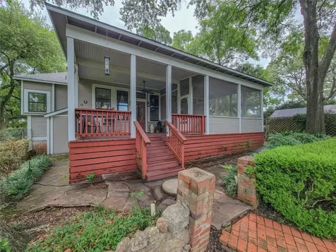 1406 Key Street Brenham TX 77833