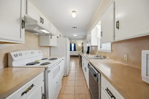 1406 Key Street Brenham TX 77833