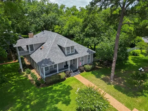 1406 Key Street Brenham TX 77833