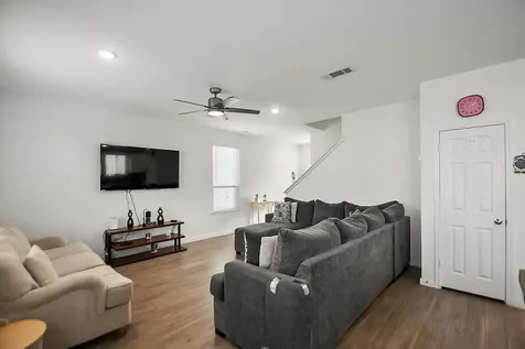 7327 Madison Commons Lane Houston TX 77075