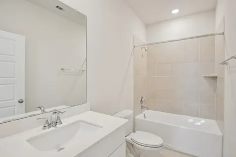29215 Farmhouse Estates Drive Waller TX 77484