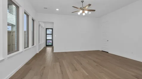 223 Bright Valley Way Richmond TX 77406