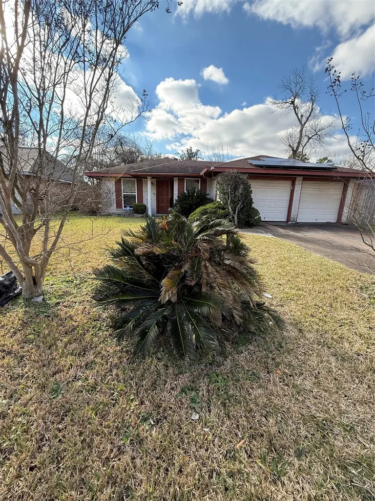 8839 Glenhouse Drive Houston TX 77088