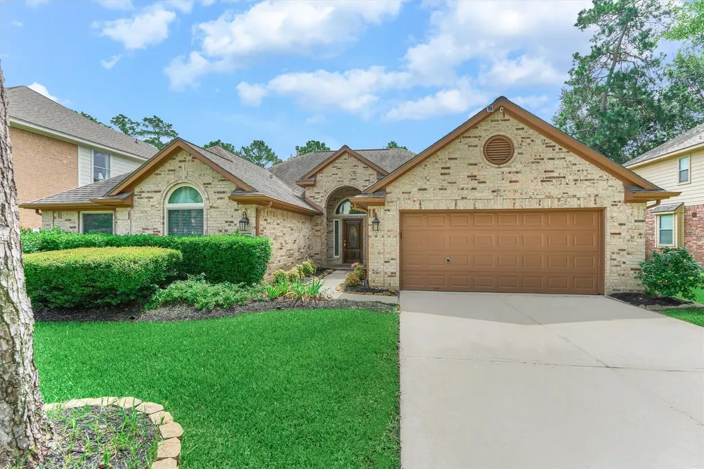 930 Arbor Pine Tomball TX 77375