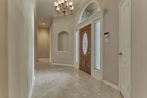 930 Arbor Pine Tomball TX 77375