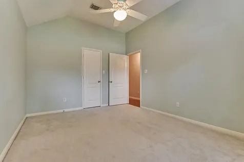 930 Arbor Pine Tomball TX 77375