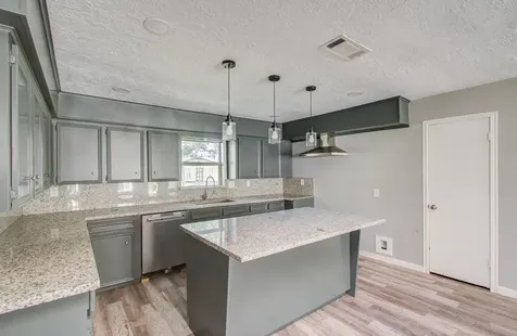 4029 County Road 326 Alvin TX 77511
