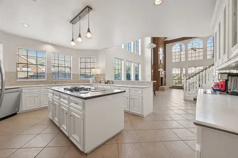 2203 Gleneagles Drive League City TX 77573