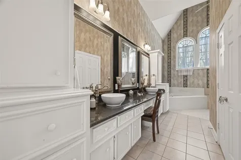 2203 Gleneagles Drive League City TX 77573
