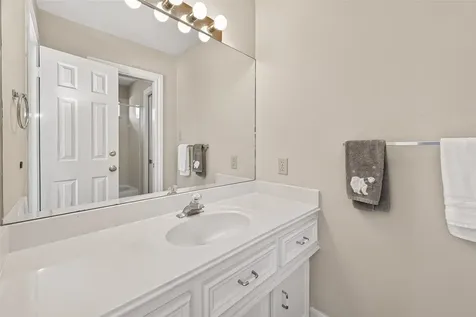 2203 Gleneagles Drive League City TX 77573