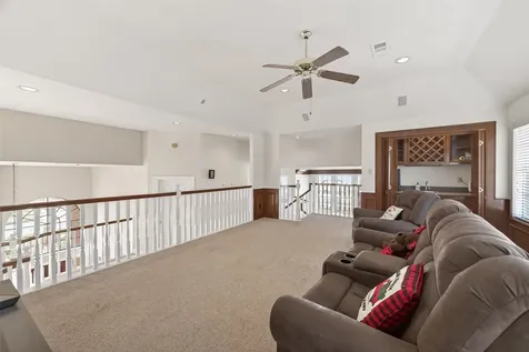 2203 Gleneagles Drive League City TX 77573